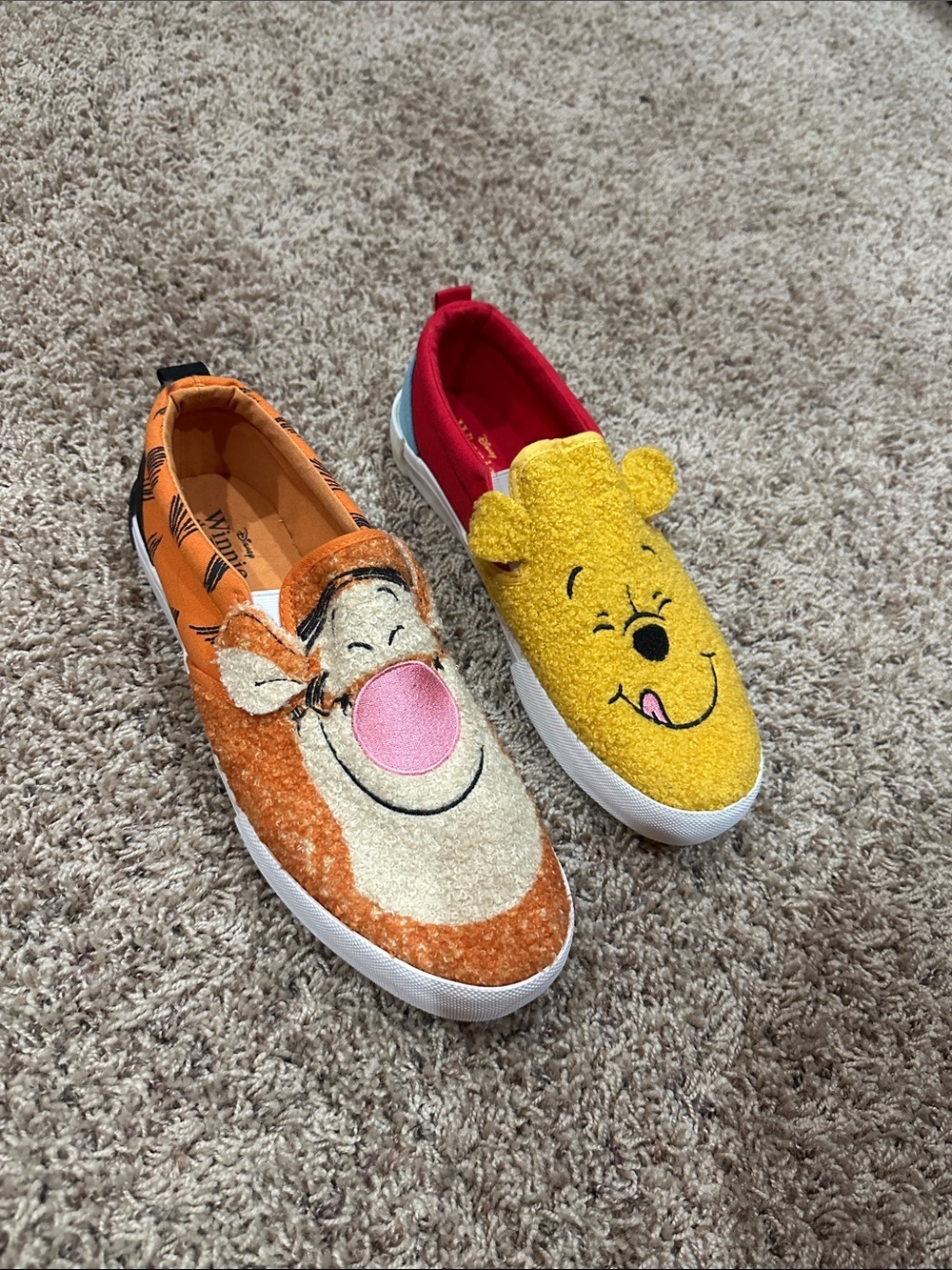 NEW Disney Women Tigger & Winnie the Pooh Slip-On Sneakers - Orange & Yellow